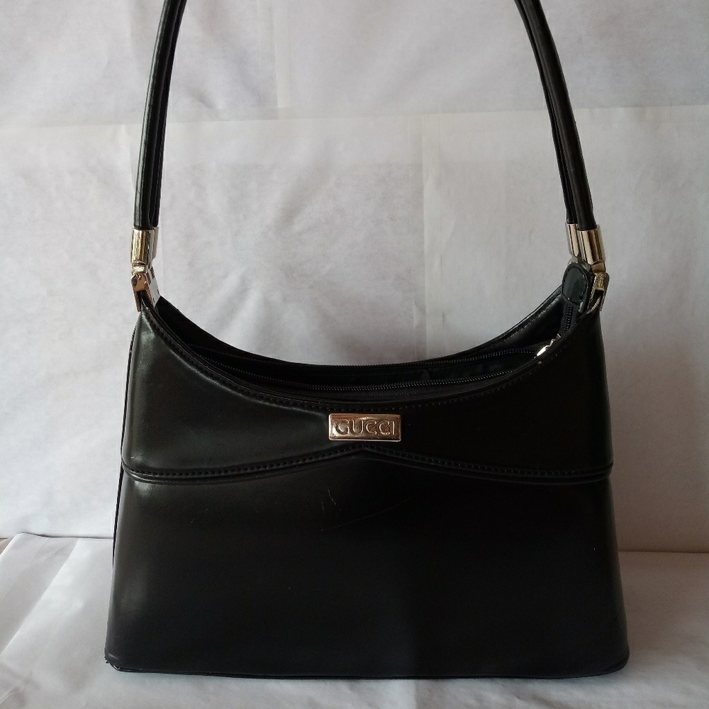 Gucci shoulder bag